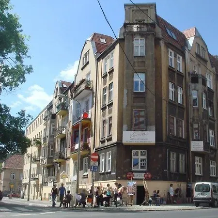 City Homestay *